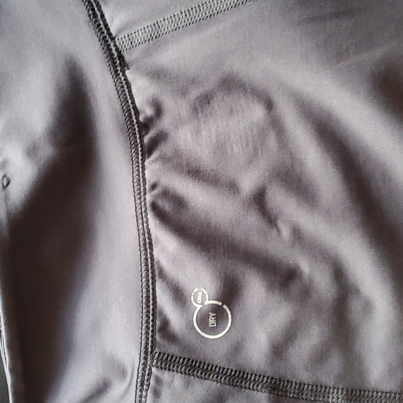 Puma compression shorts sz small grey - Picture 4 of 4